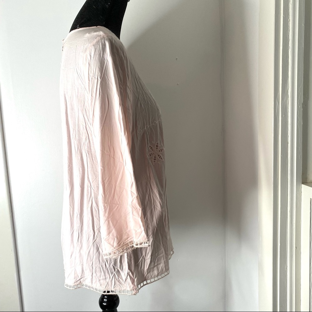 Solitaire Light Pink Embroidered Tunic - Picture 7 of 12